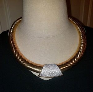 Costume jewelry necklace
